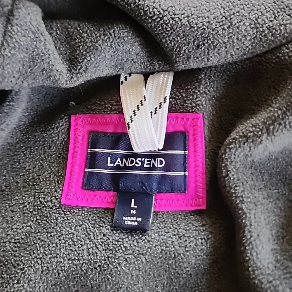 Winter jacket - Picture 4 of 4
